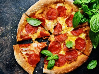 PIZZA SHOP FOR SALE